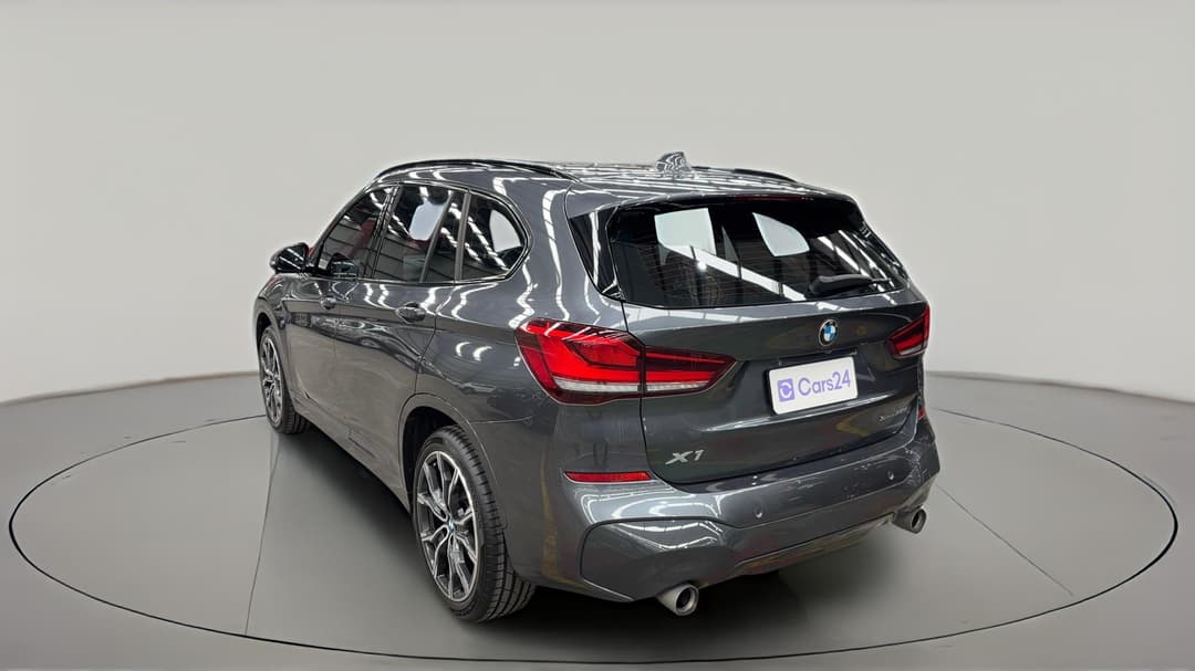 2022 BMW X1 sDrive 20i M Sport, Automatic, 49554 km, Left Back Diagonal (45- Degree) View