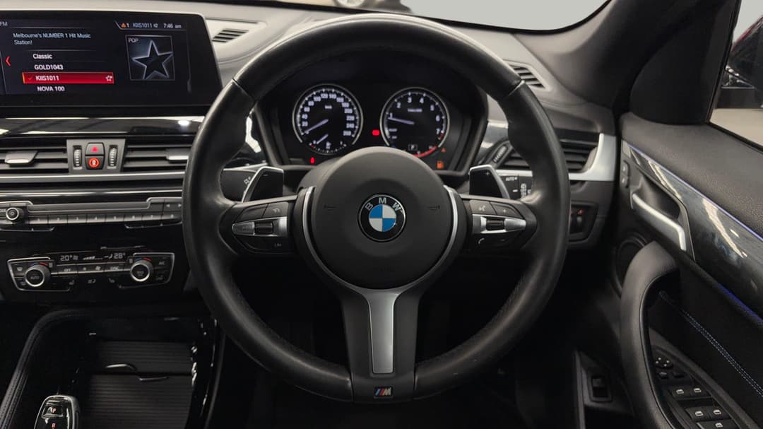 2022 BMW X1 sDrive 20i M Sport, Automatic, 49554 km, Steering Wheel Close-up