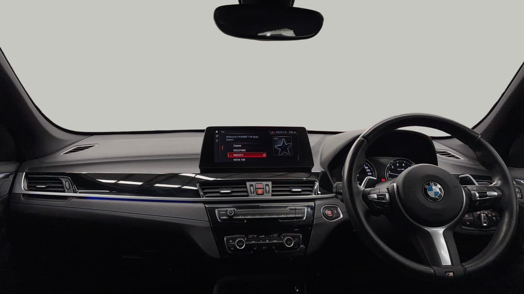 2022 BMW X1 sDrive 20i M Sport, Automatic, 49554 km, Dashboard View