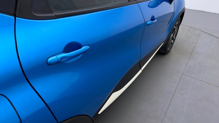 RENAULT CAPTUR-Door Exterior RHS Rear Scratch