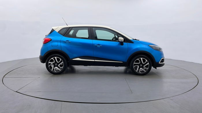 RENAULT CAPTUR-Right Side View