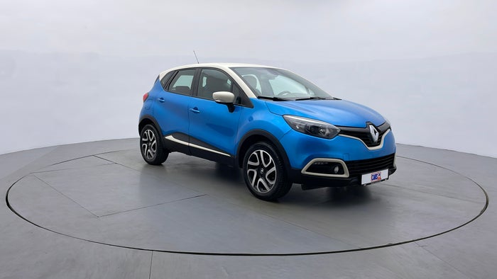 RENAULT CAPTUR-Right Front Diagonal (45- Degree) View