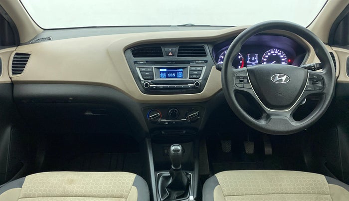 2015 Hyundai Elite i20 MAGNA 1.2, Petrol, Manual, 49,084 km, Dashboard