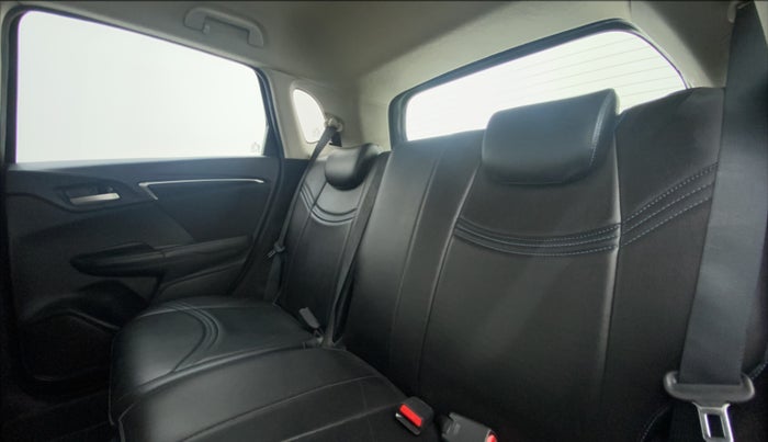 2017 Honda Jazz VX  1.2, Petrol, Manual, 80,325 km, Right Side Rear Door Cabin