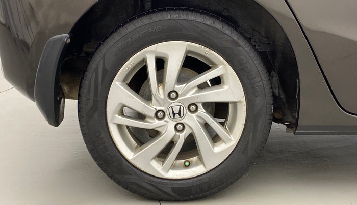 2017 Honda Jazz VX  1.2, Petrol, Manual, 80,325 km, Right Rear Wheel