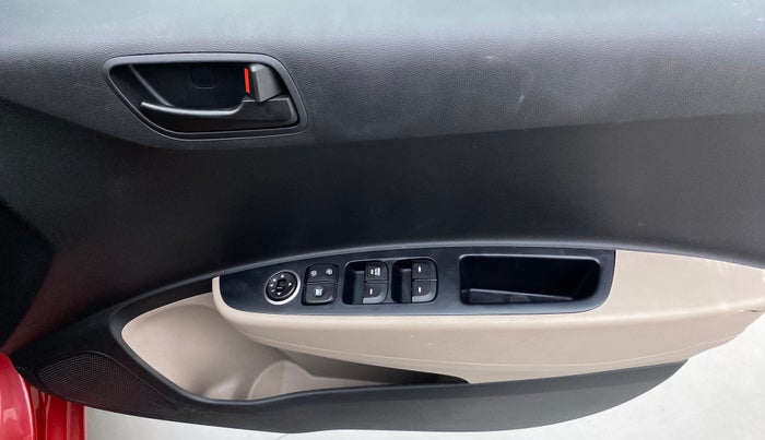 2018 Hyundai Grand i10 MAGNA 1.2 KAPPA VTVT, Petrol, Manual, 13,131 km, Driver Side Door Panels Control
