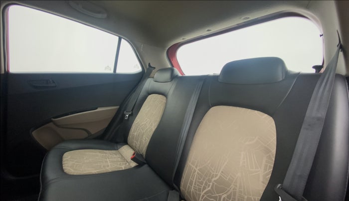2018 Hyundai Grand i10 MAGNA 1.2 KAPPA VTVT, Petrol, Manual, 13,131 km, Right Side Rear Door Cabin