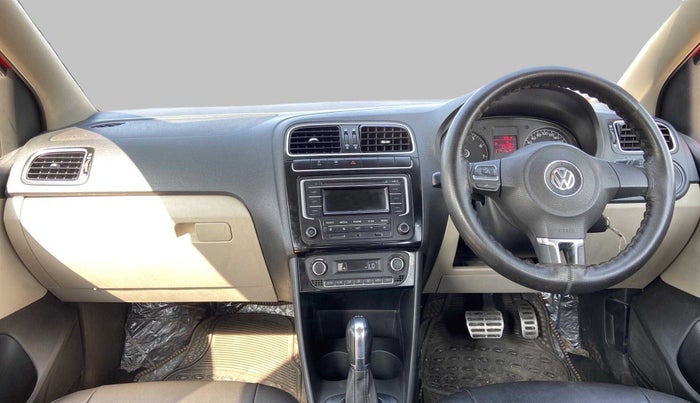 2014 Volkswagen Polo GT TSI 1.2 PETROL AT, Petrol, Automatic, 27,273 km, Dashboard