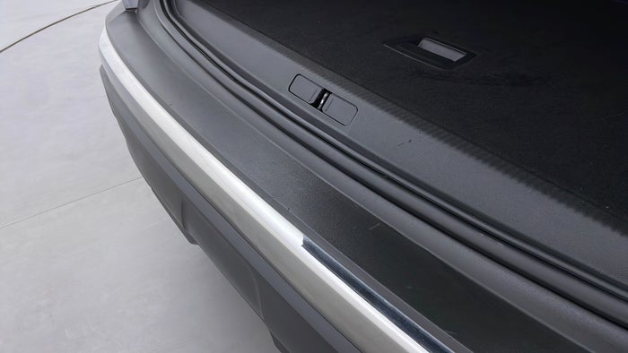 PEUGEOT 3008-Bumper Rear Scratch