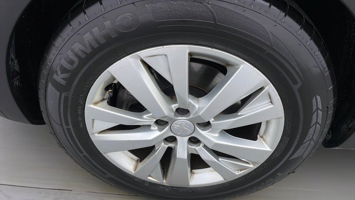 PEUGEOT 3008-Alloy Wheel LHS Front Scratch