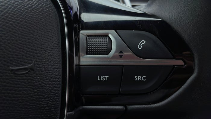 PEUGEOT 3008-Drivers Control
