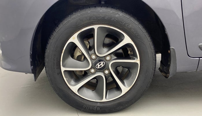 2017 Hyundai Grand i10 SPORTZ (O) 1.2 AT VTVT, Petrol, Automatic, 9,962 km, Left Front Wheel