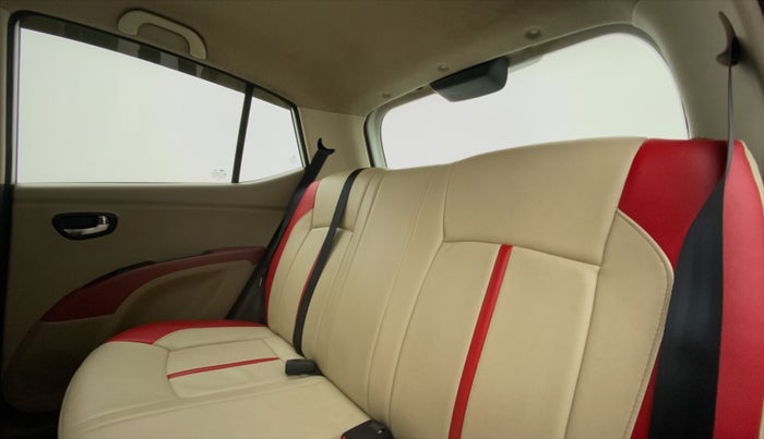 2013 Hyundai i10 MAGNA 1.2 KAPPA2, Petrol, Manual, 81,864 km, Right Side Rear Door Cabin