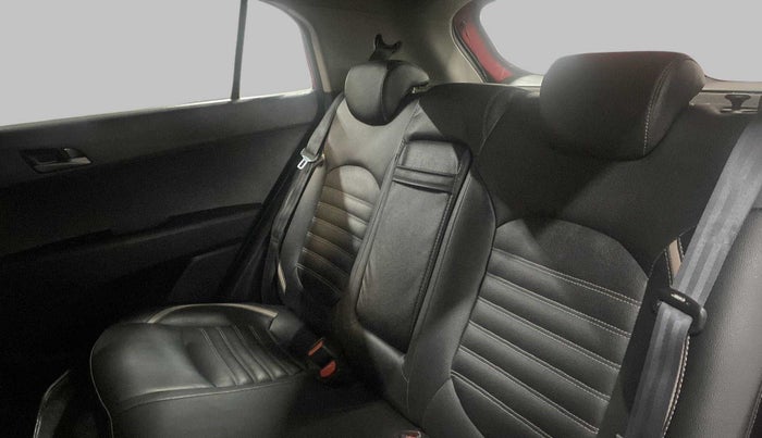 2015 Hyundai Creta 1.6 SX CRDI, Diesel, Manual, 83,010 km, Right Side Rear Door Cabin