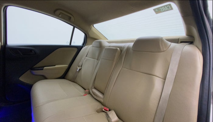 2016 Honda City 1.5L I-VTEC SV, Petrol, Manual, 65,082 km, Right Side Rear Door Cabin