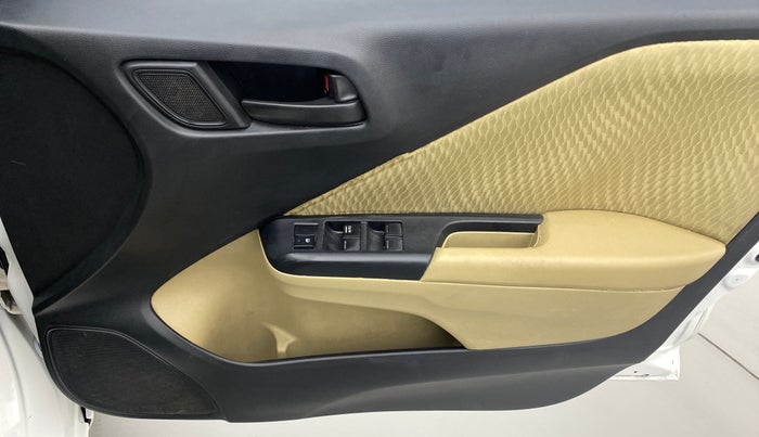 2016 Honda City E MT DIESEL, Diesel, Manual, 82,307 km, Driver Side Door Panels Control