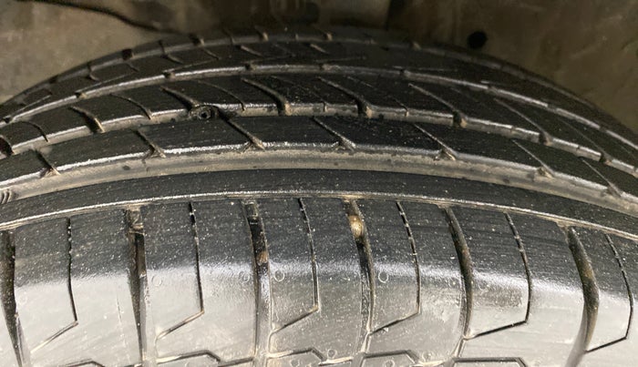 2018 Honda Jazz 1.2 V MT, Petrol, Manual, 64,797 km, Left Front Tyre Tread