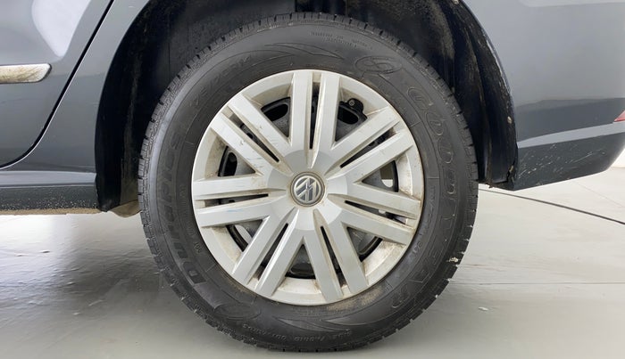 2019 Volkswagen Ameo Trendline 1.0, Petrol, Manual, 50,607 km, Left Rear Wheel