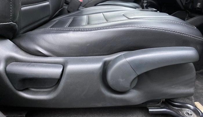 2018 Honda WR-V 1.2 i-VTEC S MT, Petrol, Manual, 53,238 km, Driver Side Adjustment Panel