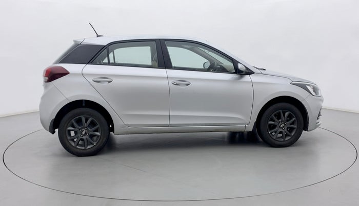 2018 Hyundai Elite i20 ASTA 1.2, Petrol, Manual, 28,024 km, Right Side View