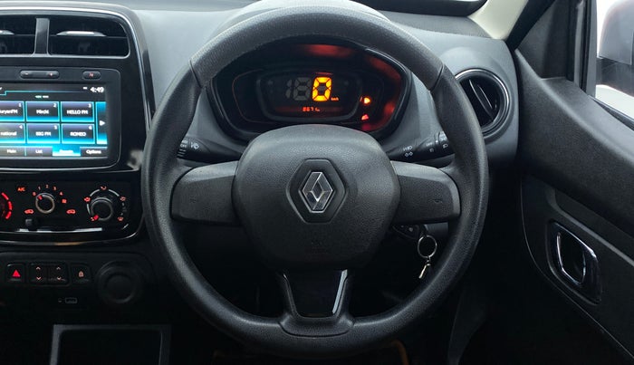 2019 Renault Kwid 1.0 RXT Opt, Petrol, Manual, 8,710 km, Steering Wheel Close Up