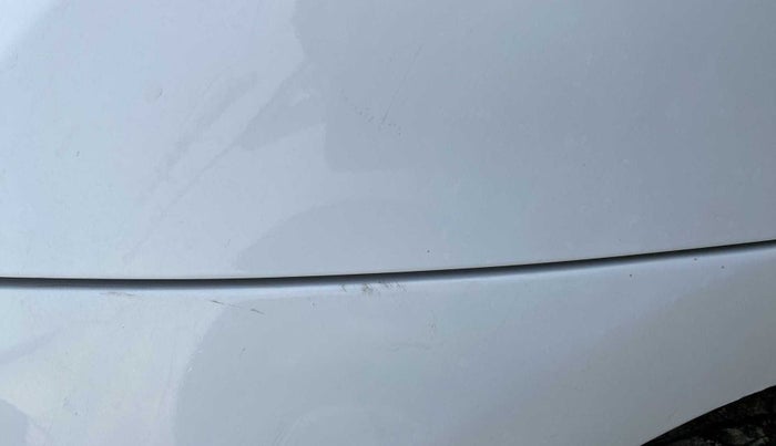 2016 Hyundai Eon ERA PLUS, Petrol, Manual, 20,082 km, Right quarter panel - Minor scratches