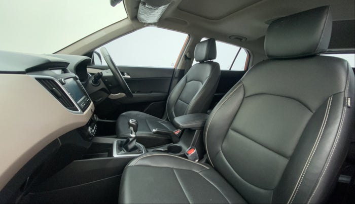 2019 Hyundai Creta 1.6 SX (O) VTVT, Petrol, Manual, 18,126 km, Right Side Front Door Cabin
