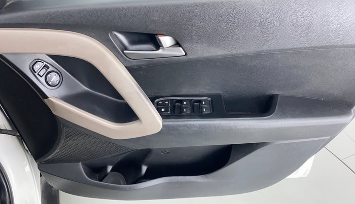 2016 Hyundai Creta 1.6 SX PLUS AUTO PETROL, Petrol, Automatic, 87,345 km, Driver Side Door Panels Control