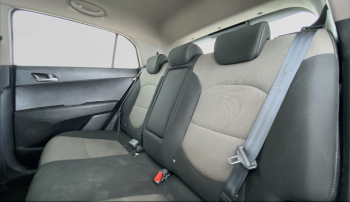 2016 Hyundai Creta 1.6 SX PLUS AUTO PETROL, Petrol, Automatic, 87,345 km, Right Side Rear Door Cabin