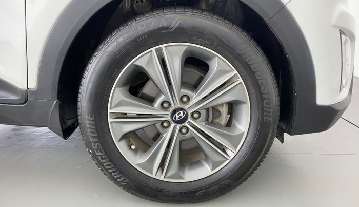 2016 Hyundai Creta 1.6 SX PLUS AUTO PETROL, Petrol, Automatic, 87,345 km, Right Front Wheel