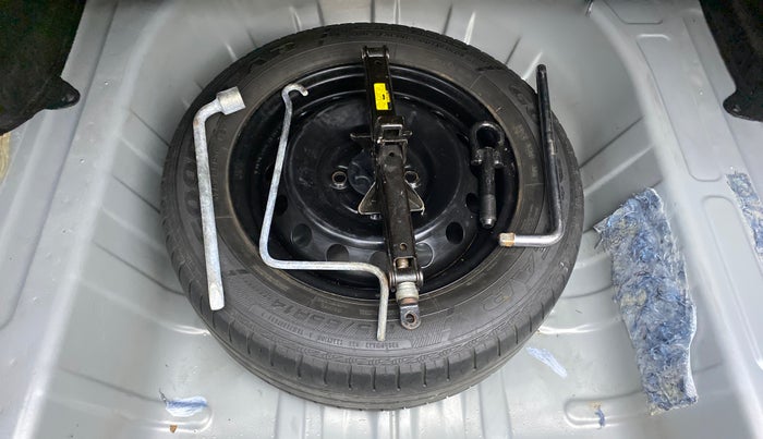 2011 Toyota Etios G, Petrol, Manual, 80,468 km, Spare Tyre