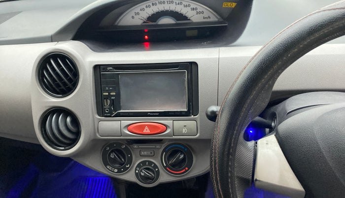 2011 Toyota Etios G, Petrol, Manual, 80,468 km, AC Unit - Panel display not working