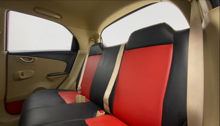 2013 Honda Brio 1.2 V MT I VTEC, Petrol, Manual, 12,864 km, Right Side Rear Door Cabin