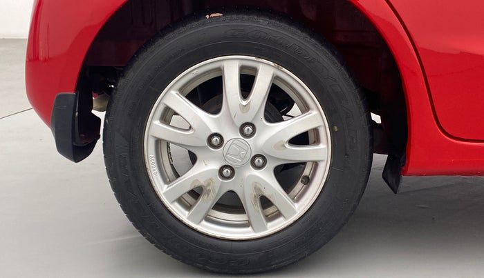 2013 Honda Brio 1.2 V MT I VTEC, Petrol, Manual, 12,864 km, Right Rear Wheel