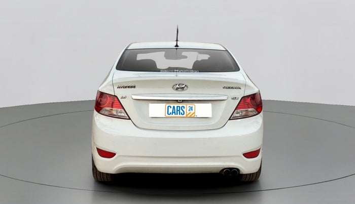 2011 Hyundai Verna FLUIDIC 1.6 CRDI SX OPT, Diesel, Manual, 54,251 km, Back/Rear