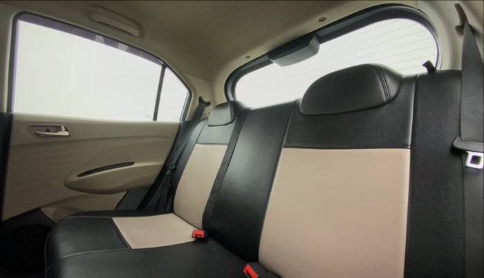 2019 Hyundai NEW SANTRO SPORTZ 1.1, Petrol, Manual, 38,674 km, Right Side Rear Door Cabin
