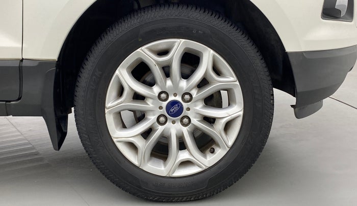 2017 Ford Ecosport 1.0 ECOBOOST TITANIUM +, Petrol, Manual, 34,097 km, Right Front Wheel
