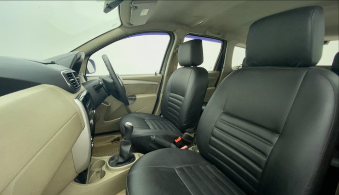 2014 Nissan Terrano XL PLUS 85 PS DEISEL, Diesel, Manual, 1,96,484 km, Right Side Front Door Cabin