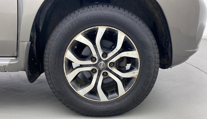 2014 Nissan Terrano XL PLUS 85 PS DEISEL, Diesel, Manual, 1,96,484 km, Right Front Wheel