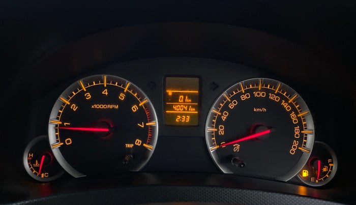 2017 Maruti Swift VXI OPT, Petrol, Manual, 40,076 km, Odometer Image