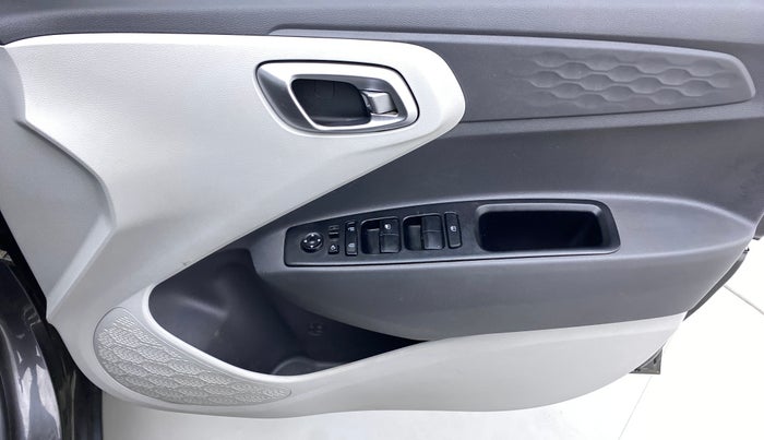 2019 Hyundai GRAND I10 NIOS SPORTZ 1.2 AT, Petrol, Automatic, 44,605 km, Driver Side Door Panels Control