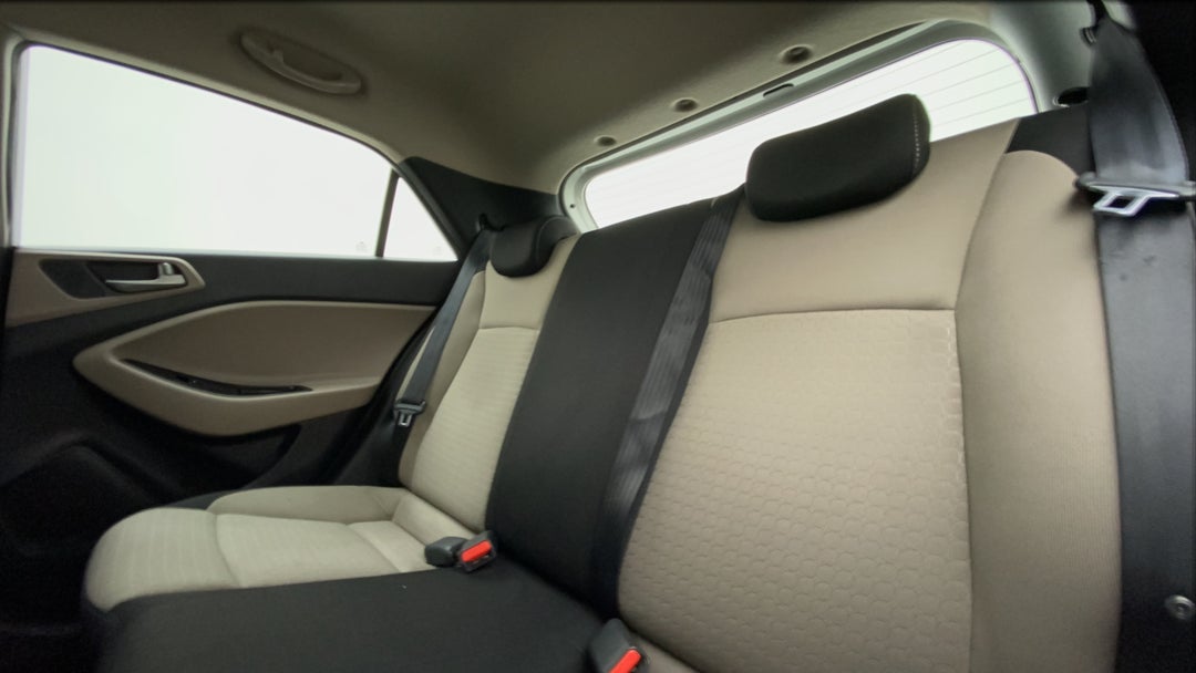 Right Side Rear Door Cabin