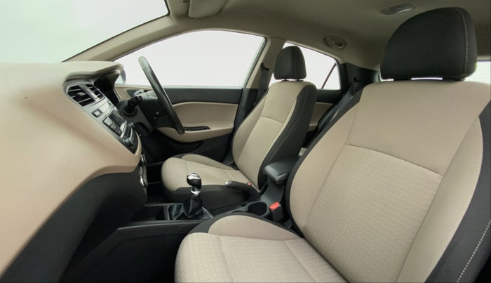 2016 Hyundai Elite i20 ASTA 1.2, Petrol, Manual, 52,276 km, Right Side Front Door Cabin