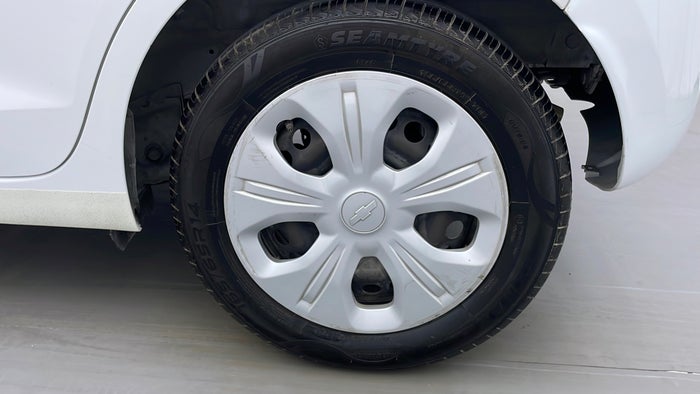 CHEVROLET SPARK-Wheel Cap LHS Rear Scratch