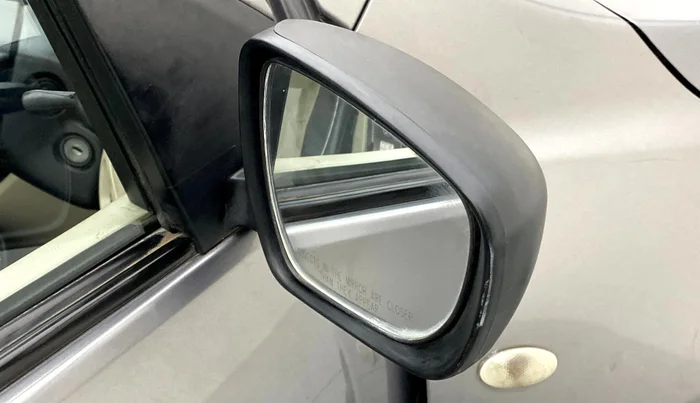 2019 Maruti Celerio VXI CNG D, CNG, Manual, 93,348 km, Right rear-view mirror - Mirror movement not proper