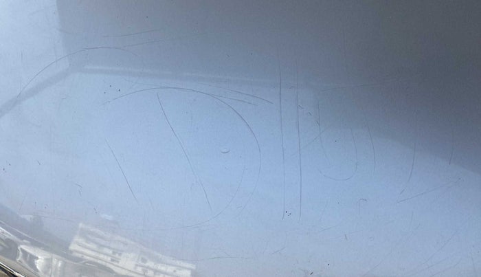 2016 Datsun Redi Go T (O), Petrol, Manual, 36,909 km, Bonnet (hood) - Minor scratches