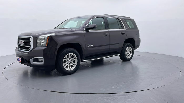 GMC YUKON-Left Front Diagonal (45- Degree) View