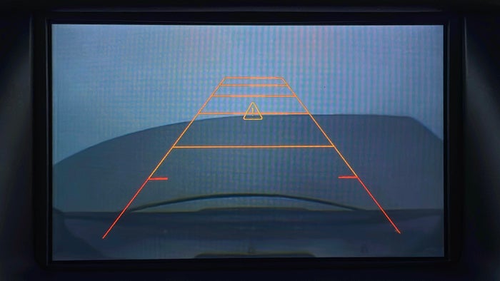 GMC YUKON-Parking Camera (Rear View)