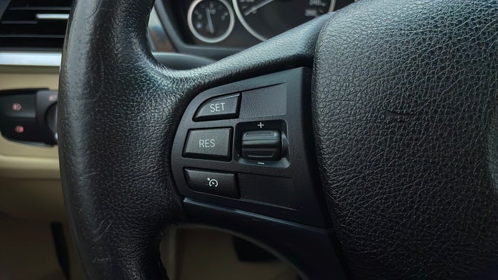 BMW 320I-Cruise Control