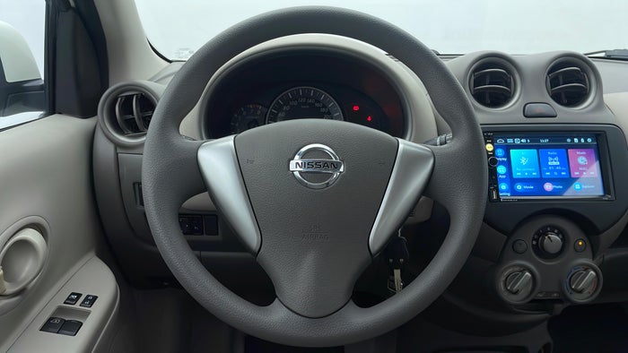 NISSAN MICRA-Steering Wheel Close-up